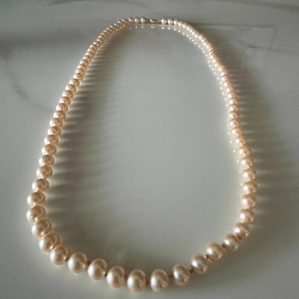 Miracle Hand-Knotted Vintage Glass Pearl Necklace 29" 14K Clasp - Picture 2 of 8